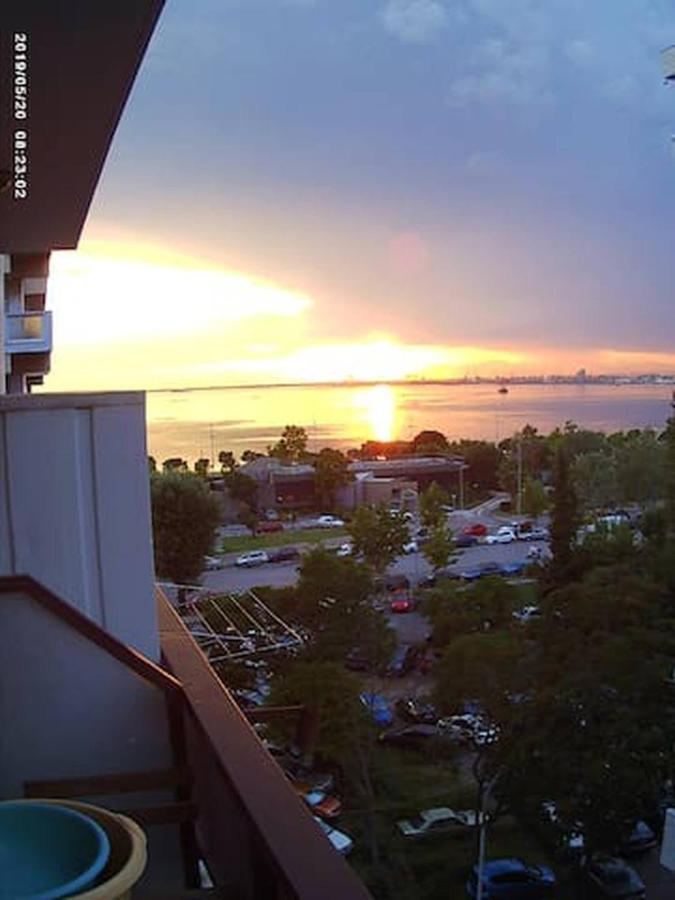 Promenade Apartment With Sea View Salonic Exterior foto